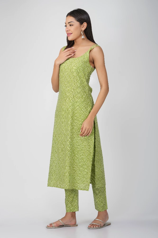 Green Printed Cotton Kurta Set-2.webp